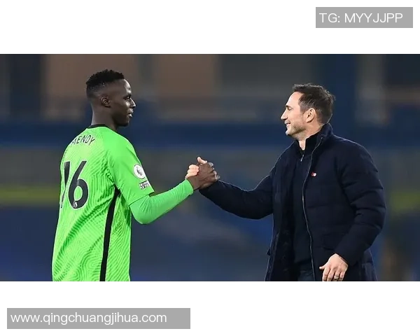 帕尼尼限量版阿扎尔球星卡珍藏版价值与市场潜力解析