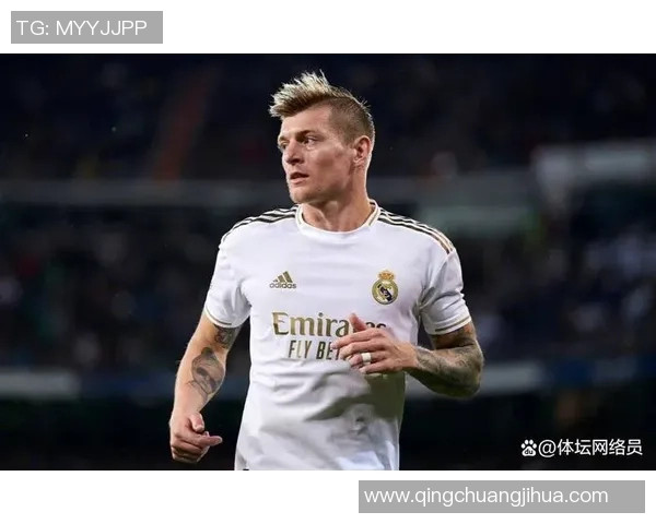 足球场上的绰号风云：那些带点骚气的球星昵称盘点